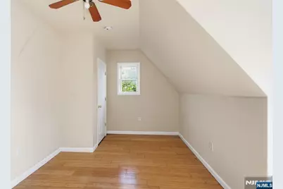 26-28 Seymour Avenue 3 #3, Newark, NJ 07108 - Photo 14