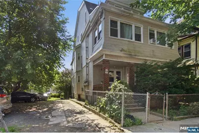 26-28 Seymour Avenue 3 #3, Newark, NJ 07108 - Photo 2