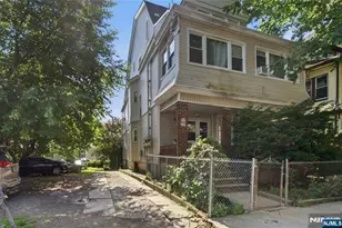 26-28 Seymour Ave 3, Newark, NJ 07108 - Photo 2