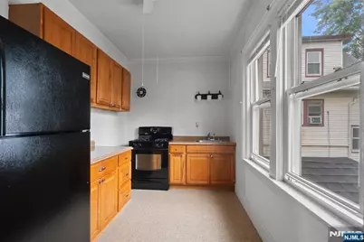 279-281 19th Avenue, Paterson, NJ 07504 - Photo 8