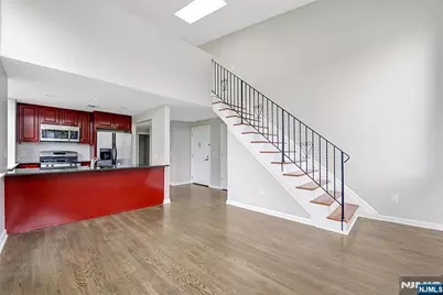 105 -111 Marion Street 18 #18, Paterson, NJ 07522 - Photo 2