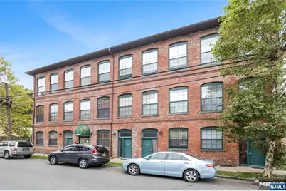 105 -111 Marion Street 18 #18, Paterson, NJ 07522 - Photo 1