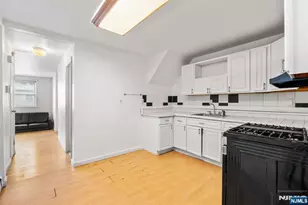 352 Totowa Ave, Paterson, NJ 07502 - Photo 8