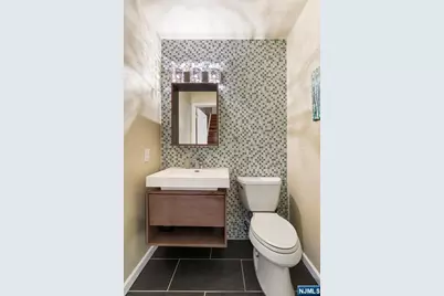 1504 Westgate Drive, Fort Lee, NJ 07024 - Photo 10