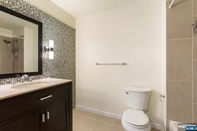 1504 Westgate Drive, Fort Lee, NJ 07024 - Photo 18