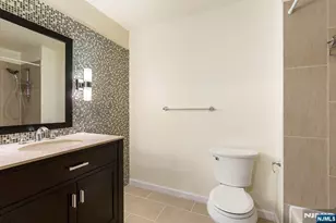 1504 Westgate Dr, Fort Lee, NJ 07024 - Photo 18