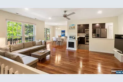 1504 Westgate Drive, Fort Lee, NJ 07024 - Photo 4