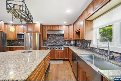 188 Doretta Street, River Vale Township, NJ 07675 - Photo 8