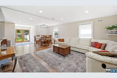 188 Doretta Street, River Vale Township, NJ 07675 - Photo 6