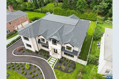 50 Roberts Road, Englewood Cliffs, NJ 07632 - Photo 2