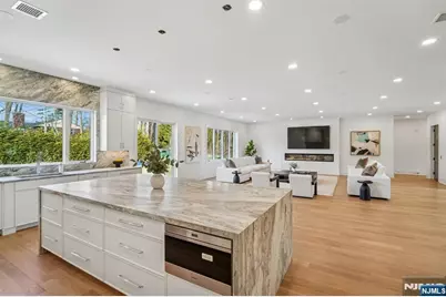 50 Roberts Road, Englewood Cliffs, NJ 07632 - Photo 20