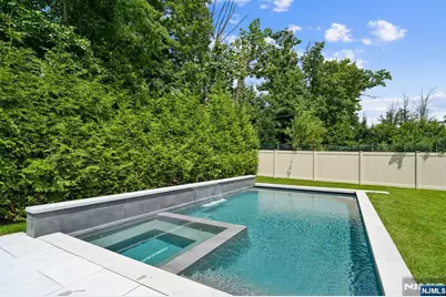 50 Roberts Road, Englewood Cliffs, NJ 07632 - Photo 6