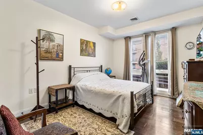 255 Laird Avenue 2 #2, Cliffside Park, NJ 07010 - Photo 10
