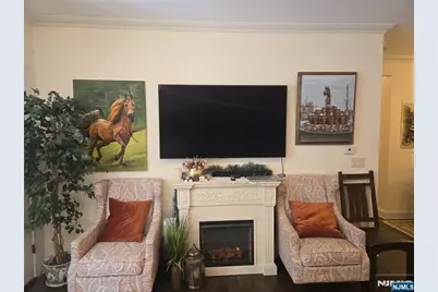 255 Laird Avenue 2 #2, Cliffside Park, NJ 07010 - Photo 4