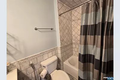 255 Laird Avenue 2 #2, Cliffside Park, NJ 07010 - Photo 12