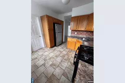 4702 Cottage Avenue 2 #2, North Bergen, NJ 07047 - Photo 2