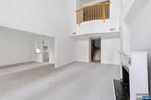 207 Shearwater Ct 17, Jersey City, NJ 07305 - Photo 14