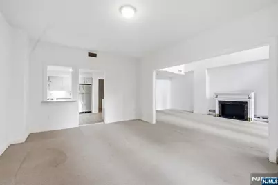207 Shearwater Court 17 #17, Jersey City, NJ 07305 - Photo 12