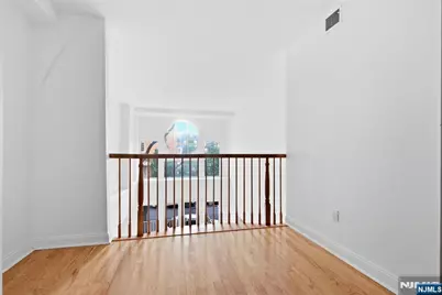 207 Shearwater Court 17 #17, Jersey City, NJ 07305 - Photo 18