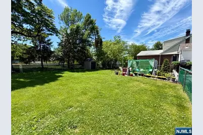 31 Hope Street, Nutley, NJ 07110 - Photo 4