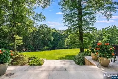 125 Chestnut Ridge Road, Saddle River, NJ 07458 - Photo 48