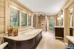 125 Chestnut Ridge Rd, Saddle River, NJ 07458 - Photo 8