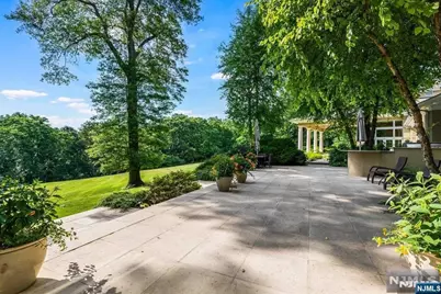 125 Chestnut Ridge Road, Saddle River, NJ 07458 - Photo 46
