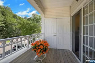 100 Ridgewood Road 215, Washington Township, NJ 07676 - Photo 36