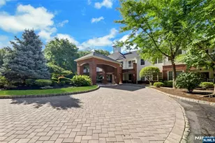 100 Ridgewood Road 215, Washington Township, NJ 07676 - Photo 1