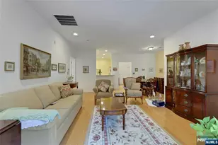 100 Ridgewood Road 215, Washington Township, NJ 07676 - Photo 10