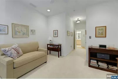 100 Ridgewood Road 215 #215, Washington Township, NJ 07676 - Photo 28