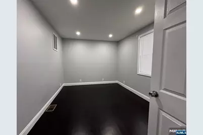 109 Arlington Boulevard 1 #1, North Arlington, NJ 07031 - Photo 8