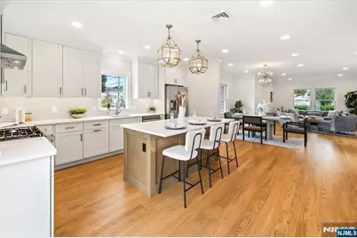 3 Grove Street, Waldwick, NJ 07463 - Photo 8