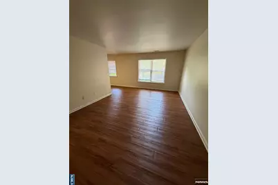 352 Sutton Place 352 #352, Norwood, NJ 07648 - Photo 6