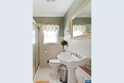 36-14 Northern Drive, Fair Lawn, NJ 07410 - Photo 16