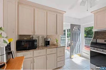 36-14 Northern Drive, Fair Lawn, NJ 07410 - Photo 4