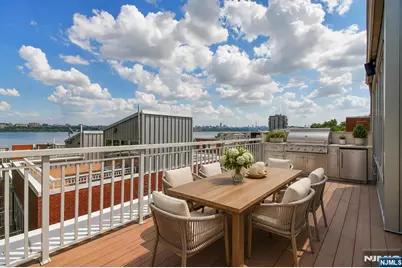 6 Vela Way, Edgewater, NJ 07020 - Photo 32