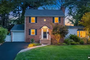 778 Oak Ave, River Edge, NJ 07661 - Photo 2