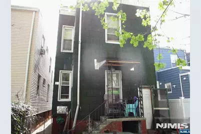 38 Armstrong Avenue, Jersey City, NJ 07305 - Photo 2