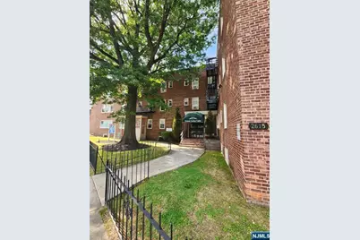 2615 John F Kennedy Boulevard 209 #209, Jersey City, NJ 07306 - Photo 1