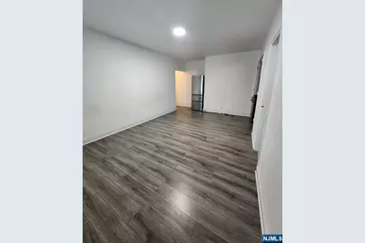 2615 John F Kennedy Boulevard 209 #209, Jersey City, NJ 07306 - Photo 6
