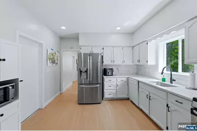 42 Lawrence Street, Bloomfield, NJ 07003 - Photo 10