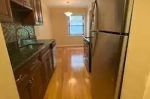 560 North Ave E, Fort Lee, NJ 07024 - Photo 6