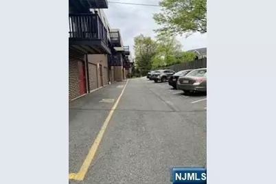 560 North Avenue E #E, Fort Lee, NJ 07024 - Photo 12