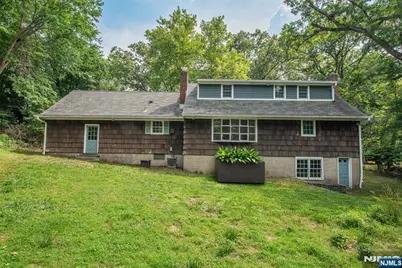 8 Haring Drive, Old Tappan, NJ 07675 - Photo 20