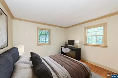 8 Haring Drive, Old Tappan, NJ 07675 - Photo 10