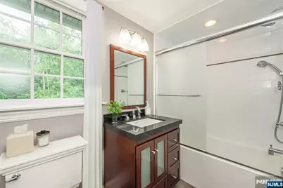 8 Haring Drive, Old Tappan, NJ 07675 - Photo 12