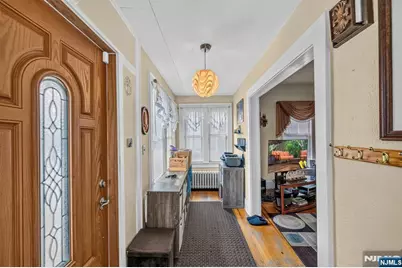 391 Morningside Avenue, Fairview, NJ 07022 - Photo 6