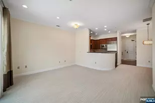 4101 Piermont 1203, Tenafly, NJ 07670 - Photo 14