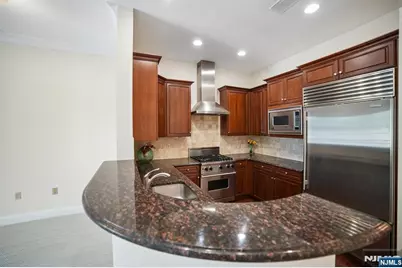 4101 Piermont 1203 #1203, Tenafly, NJ 07670 - Photo 10